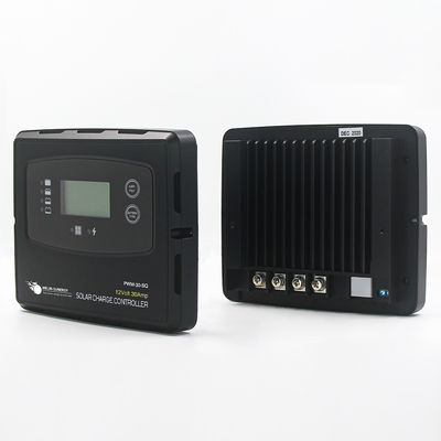 PWM Digital Solar Charge Controller 760W พลังงาน PV 12V การชําระอุณหภูมิ