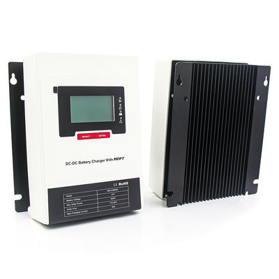 ราคาดี 700W PV Input 50A DC DC Charger IP32 Protection ชาร์จแบตเตอรี่เริ่มต้น 12V ออนไลน์
