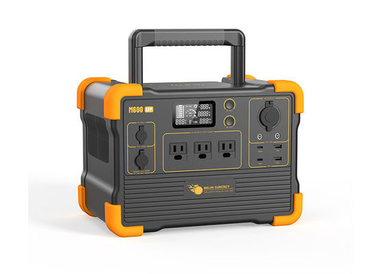 แบตเตอรี่ลิตยูม LFP พกพา เครื่องกําเนิดพลังแสงอาทิตย์ พร้อมอินเวอร์เตอร์ 1200W และแบตเตอรี่ 614Wh