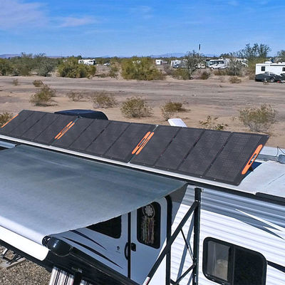 ชุดแผงโซลาร์เซลล์แบบพับได้พกพา 300W พร้อมฝาครอบด้านหน้า ETFE และขนาดพับเก็บได้กะทัดรัด 812X608 มม.